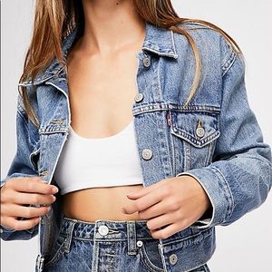 Oversized vintage Levi’s jean jacket